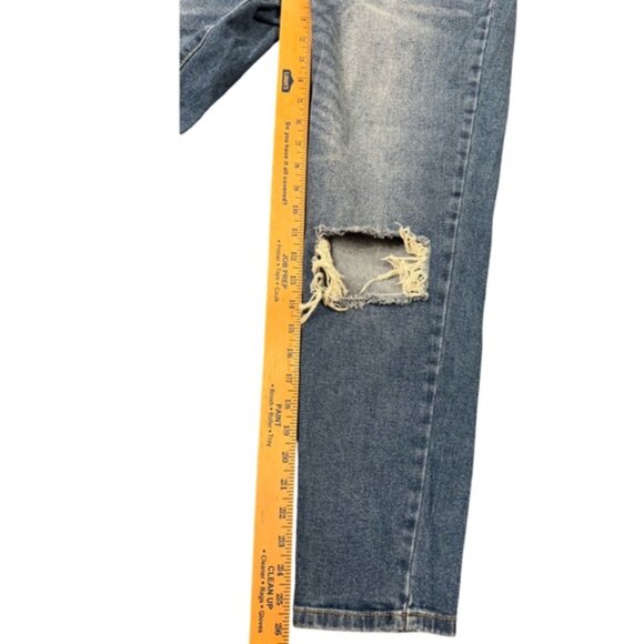 No Boundaries Distressed Denim Jeans | Ripped Knees | Juniors Size 11 - Picture 6 of 9